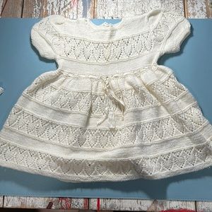 🎀Vintage crochet white knit baby girls dress size 2-3 4 buttons in back